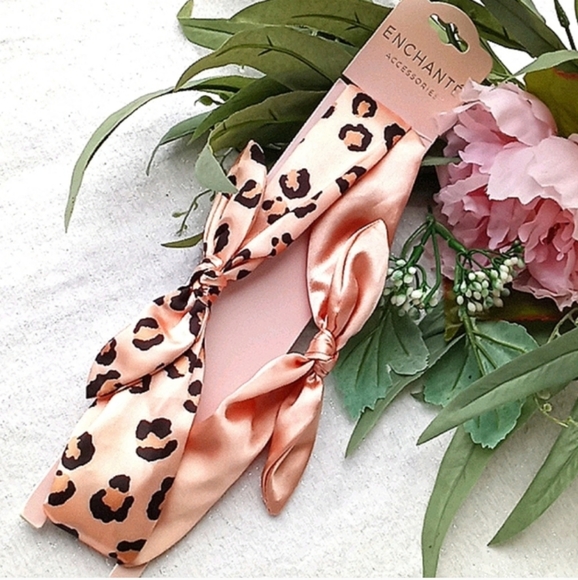 Enchante 2Pk Headbands - Picture 3 of 3